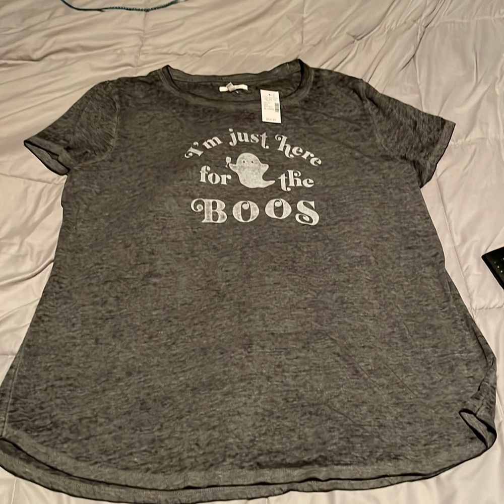 Maurice’s graphic tee